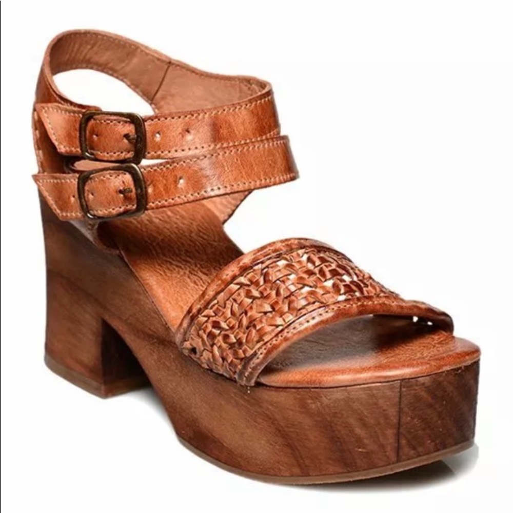 Women Cognac Dip-Dye Kenya Leather Sandal Size 10